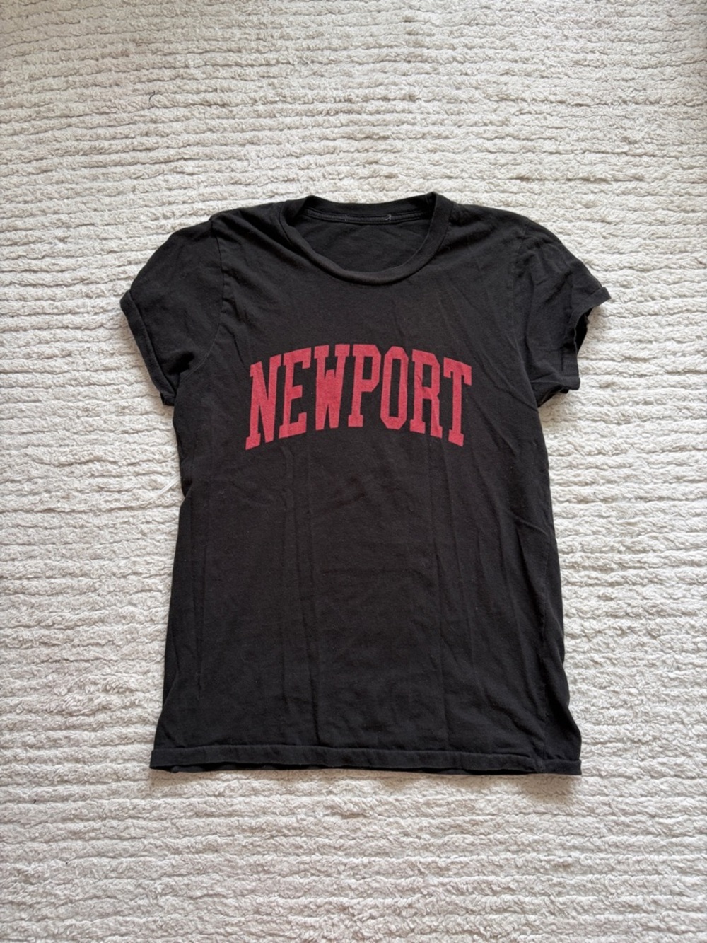 brandy melville newport tee